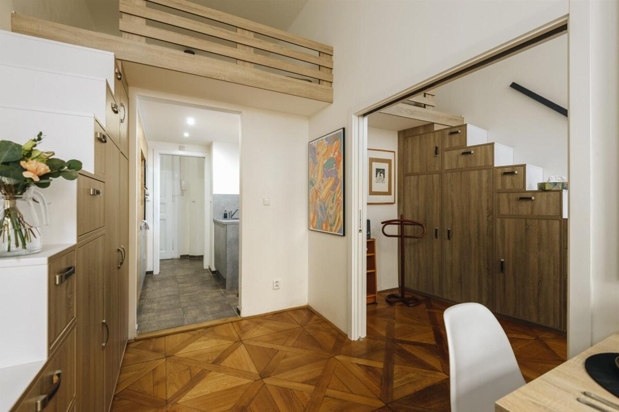 Cozy & Comfortable Apt Walking Anywhere You Want Sen 布拉格 外观 照片